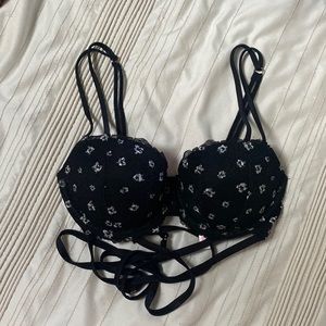 Victoria’s Secret PINK Black Floral Strappy Bra